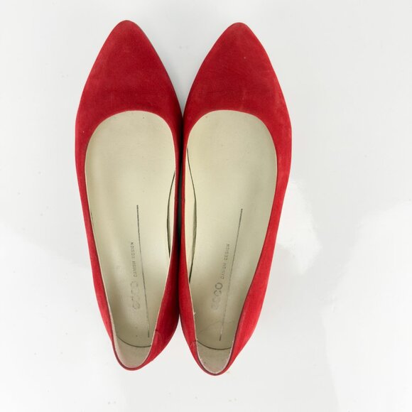 Ecco Red Suede Flats - Picture 4 of 10
